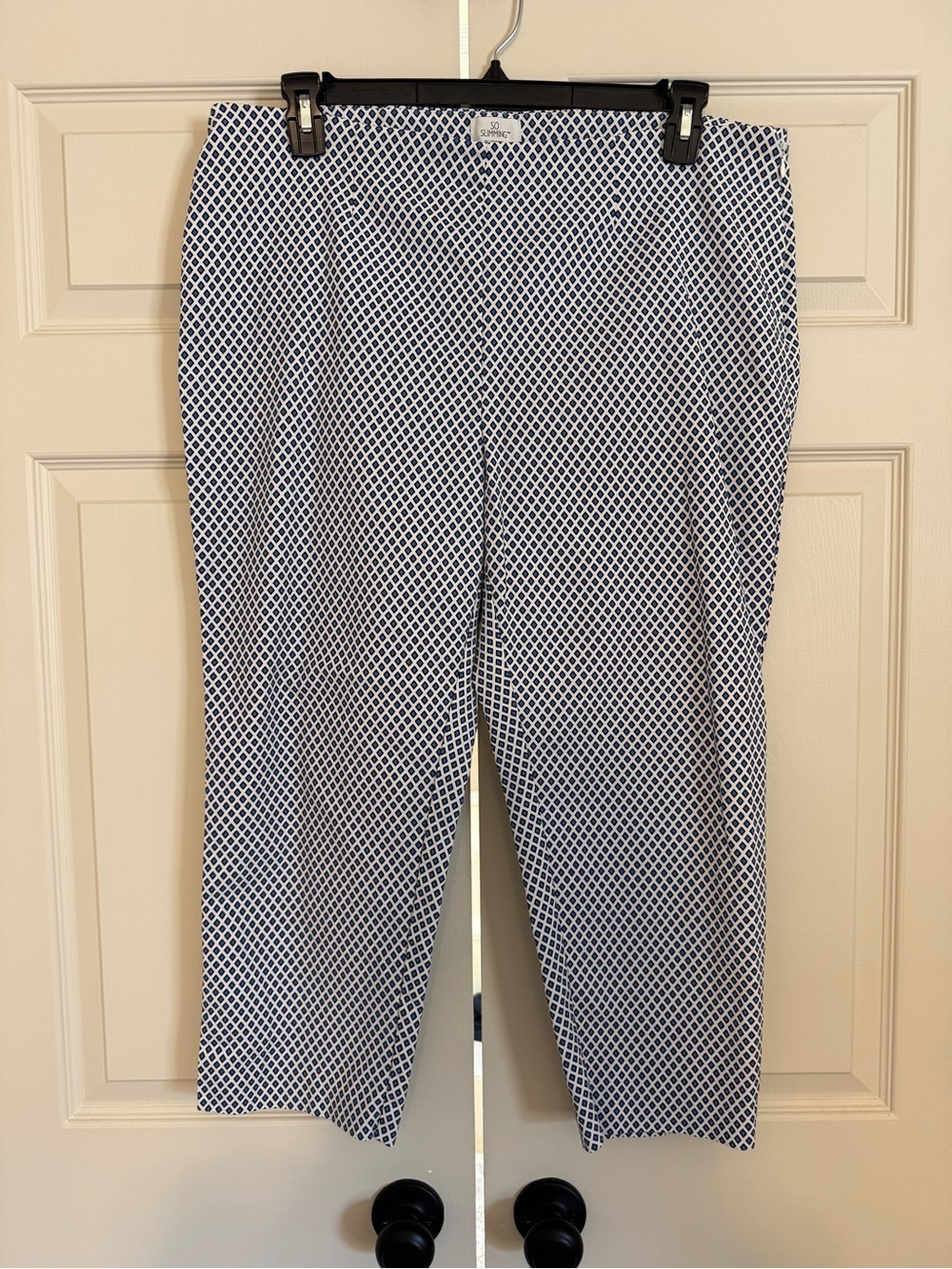 Chico's Navy and White Patterned Capri Pants